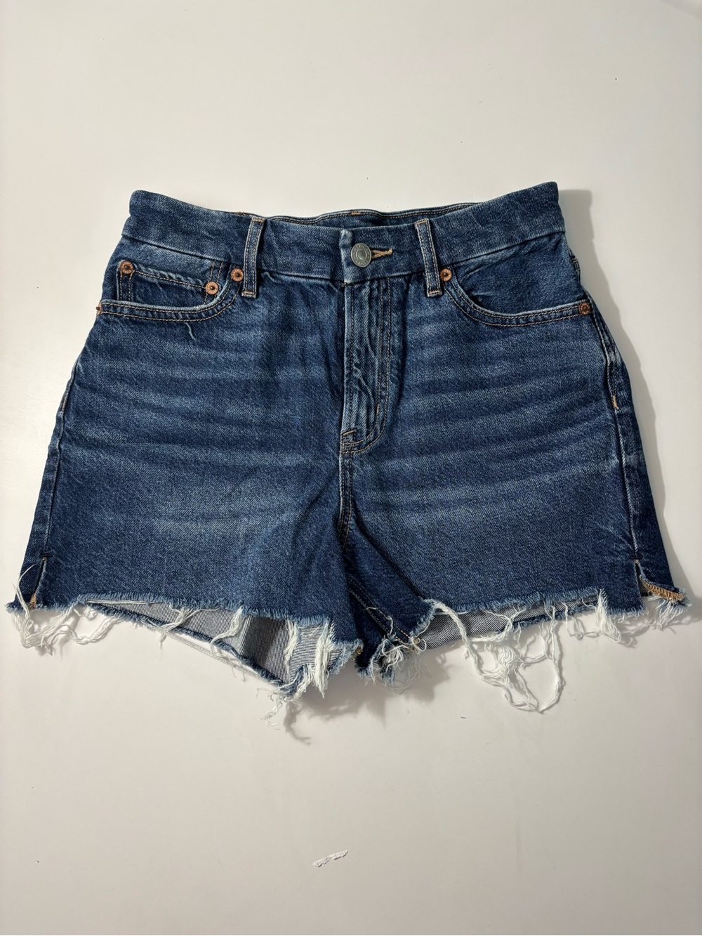American Eagle Curvy Relaxed High Waist Jean Shorts Dark Wash 00 Strigid Denim